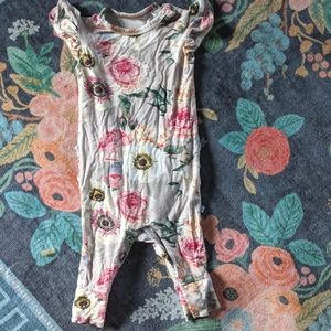 Baby girl floral romper